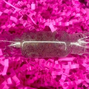 ONNA’S Do it all Boutique Facebook: Onna pride